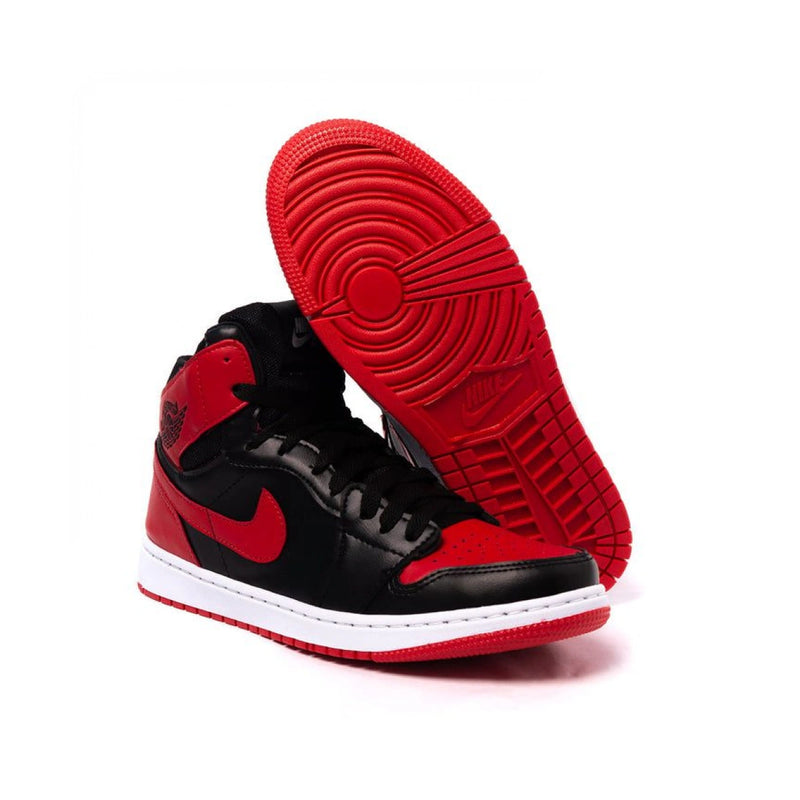 Tênis Nike Air Jordan Cano Medio