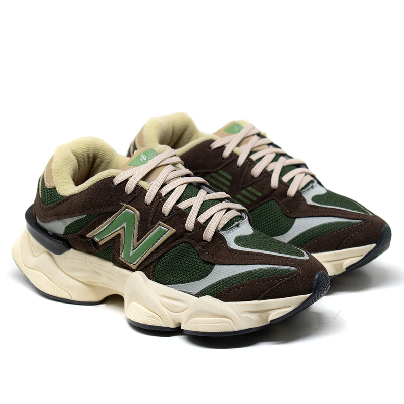 Tênis New Balance  Abzorb