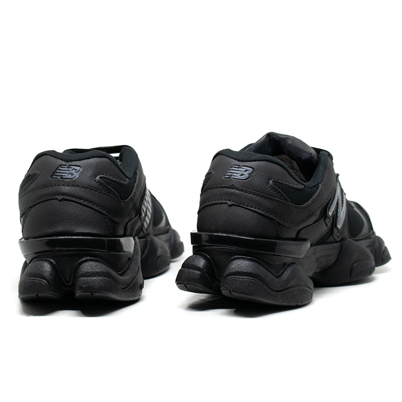 Tênis New Balance  Abzorb